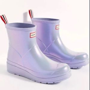 NIB hunter nebula purple short boots